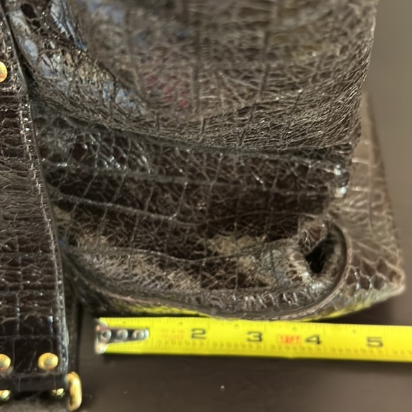 MIU MIU Brown St. Cocco Croc-Embossed Tote in Dark Brown Leather - Picture 15 of 16